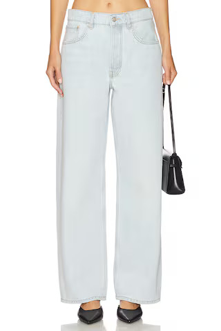 Favorite Penny Jean in Moonlight

              
    
        
        
            Favorite Butt... | Revolve Clothing (Global)