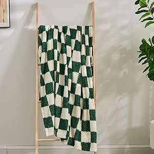 Qeils Checkered Blanket, Forest Green Throw Blanket Microfiber Super Soft Knit Throw Blanket for ... | Amazon (US)