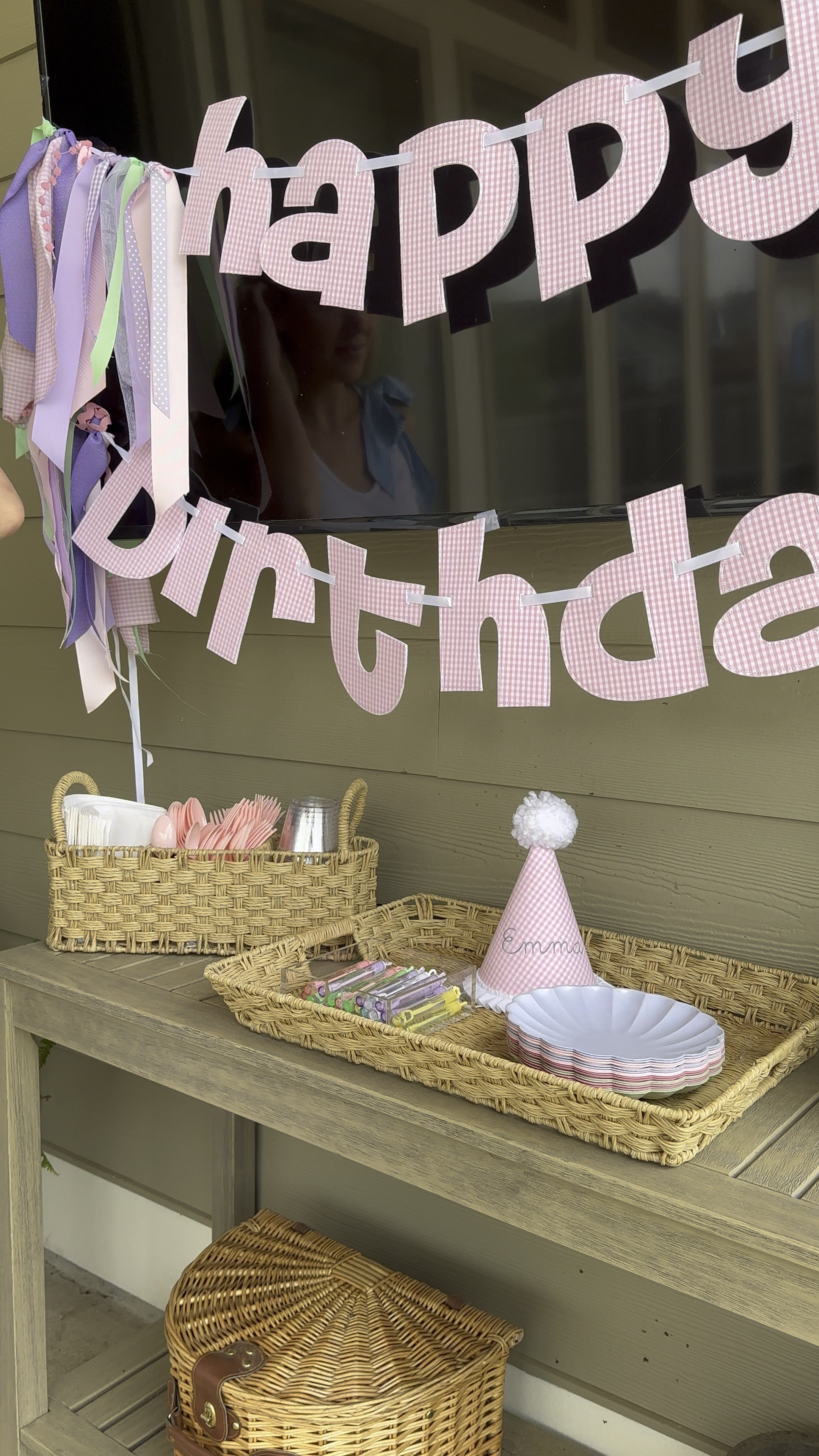 Outdoor entertaining pieces under $15 from @walmart! Woven rattan indoor outdoor tray and rattan utensil caddy under $10 

#LTKFind #LTKhome #LTKunder50