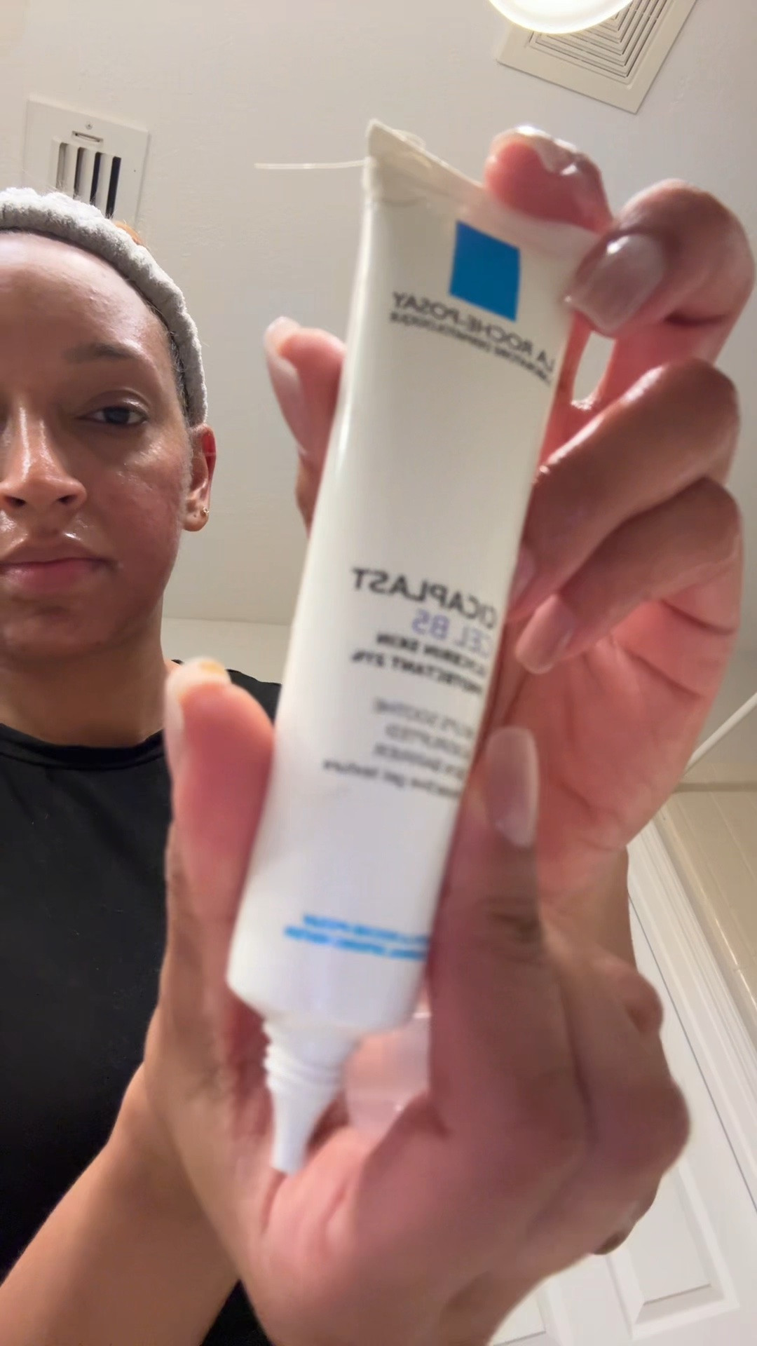 La Roche Posay Cicaplast B5 gel is amazing for inflamed or irritated skin! 
#acneproneskin #accutane #skincare

#LTKselfcare #LTKOver40