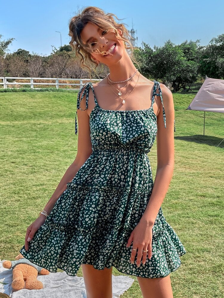 Ditsy Floral Tie Shoulder Ruffle Hem Cami Dress | SHEIN