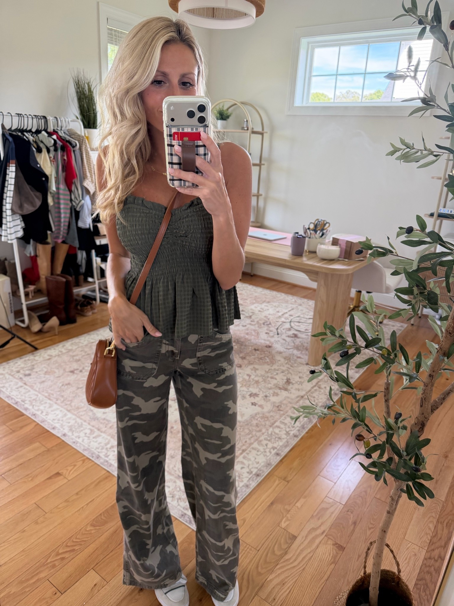 This outfit on repeat

#LTKgrwm #LTKNYFW #LTKootd