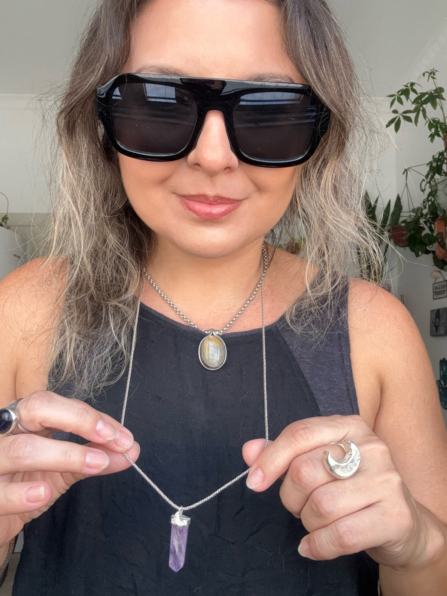 Procurando um óculos estiloso?
Esse modelo aqui eu comprei na Riachuelo

#LTKbrasil #LTKdicadeestilo