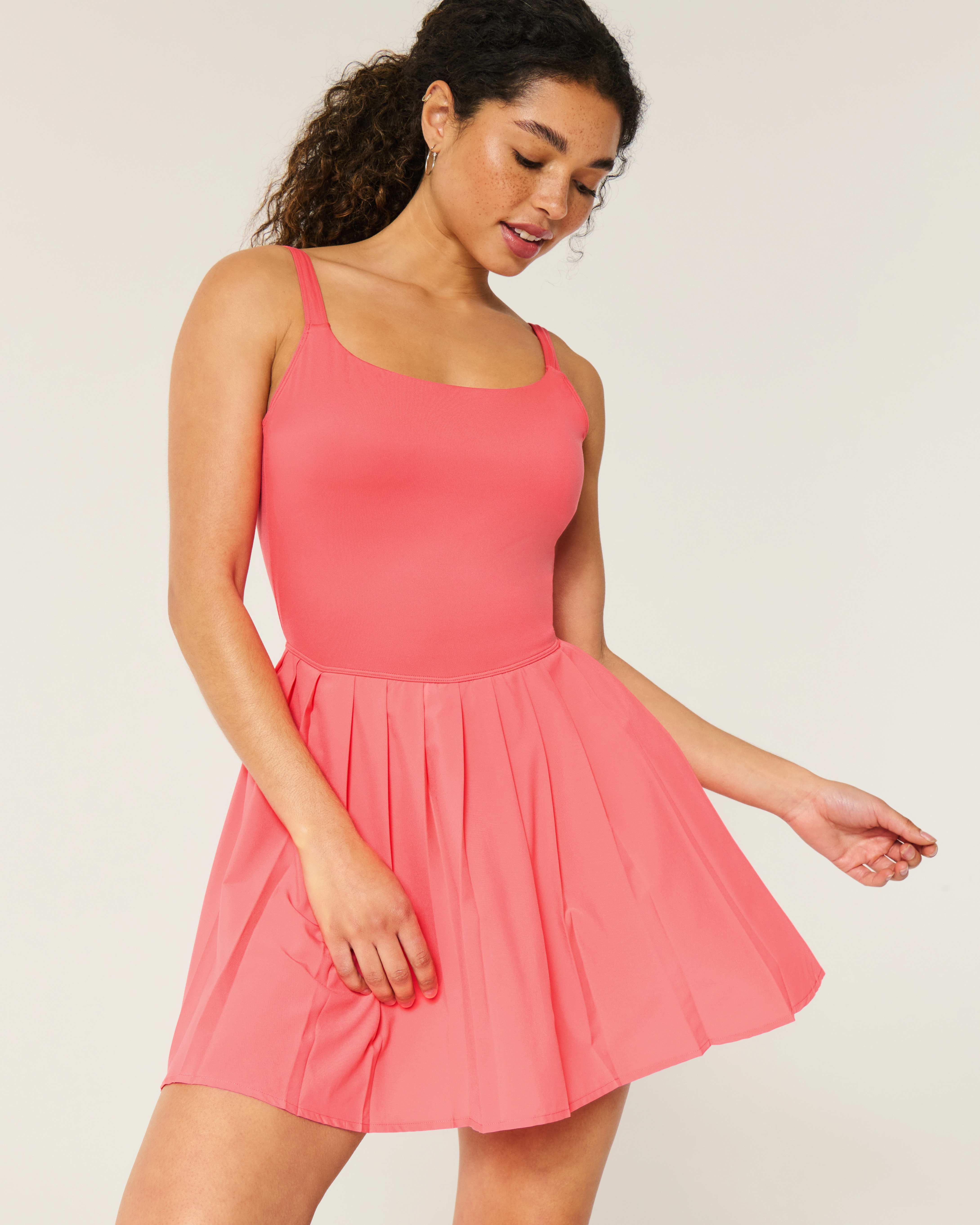 Gilly Hicks Active Pleated Dress | Hollister (US)