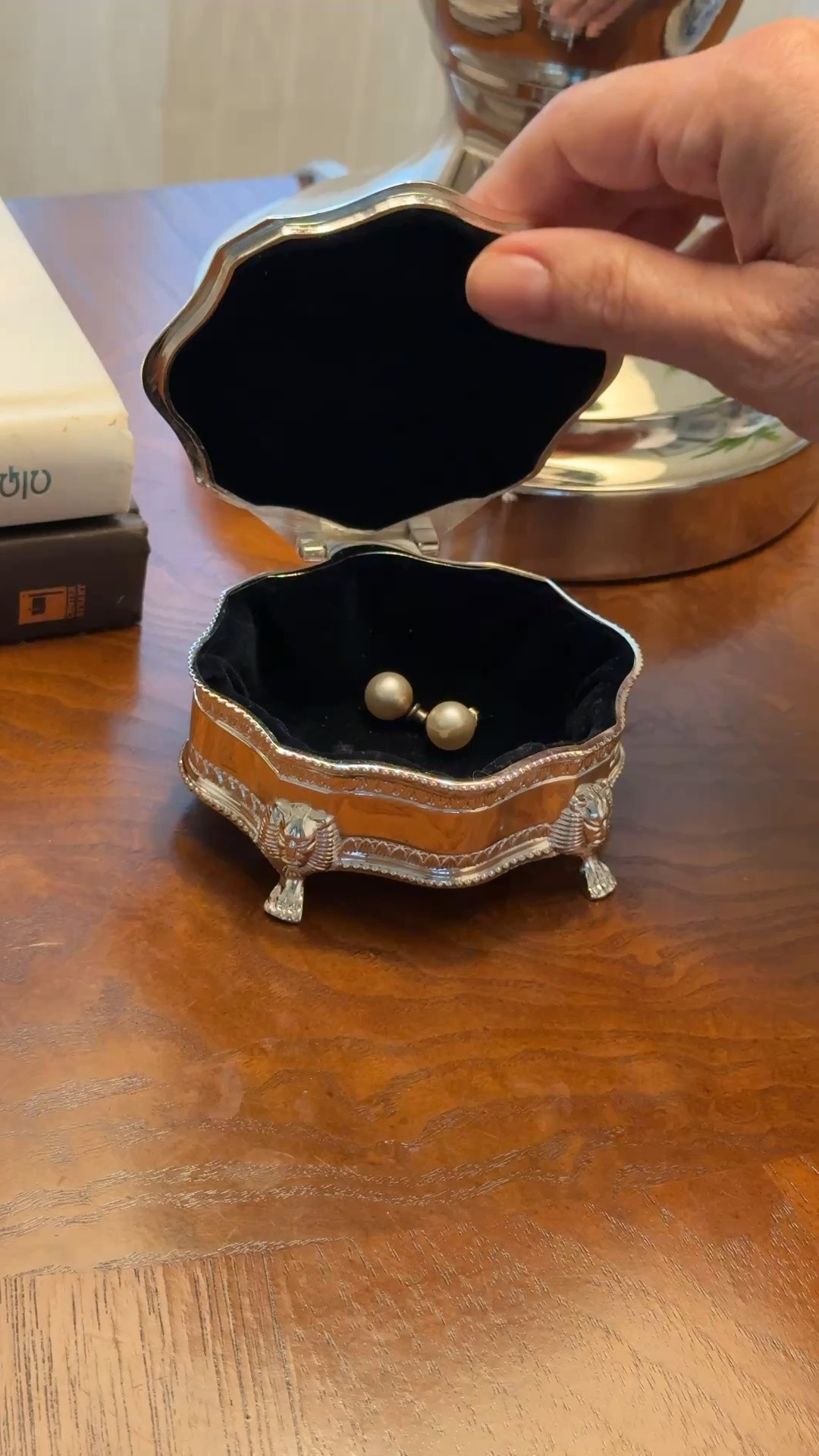 These silver plated jewelry boxes are such a lovely piece to add to your vanity or nightstand. Beautiful gift as well.

Gifts for Her. Silver Accents. LavenderRoseHome

#LTKHome