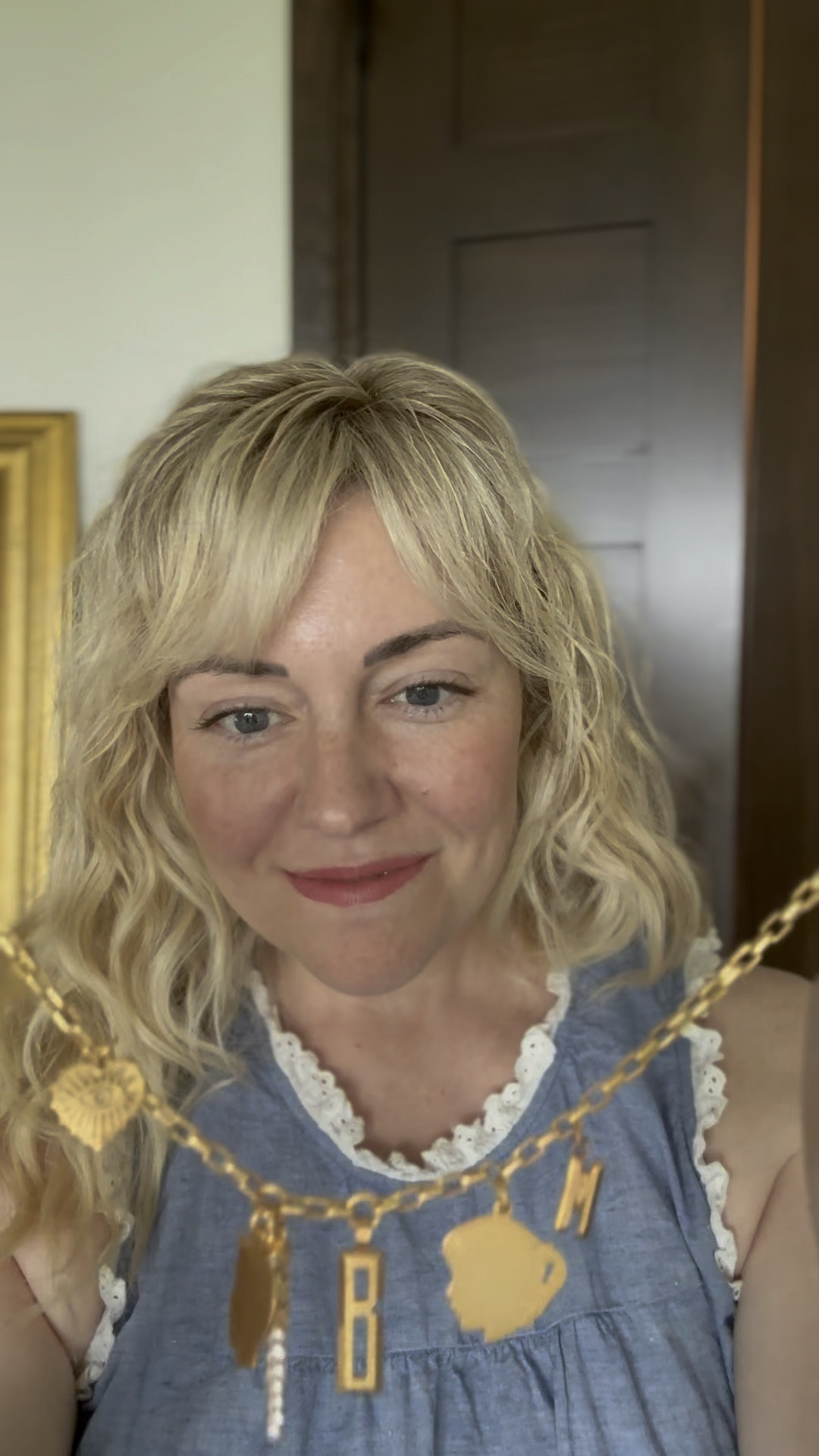 I love these pieces by Elizabeth Cole. So beautiful dressed up or for everyday. 