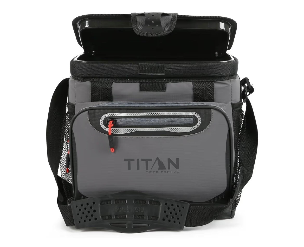 This lunch box makes packing way more enjoyable 👏 Multiple sizes

#cooler #lunchbox 

#LTKfoodie #LTKHoliday #LTKGiftGuide