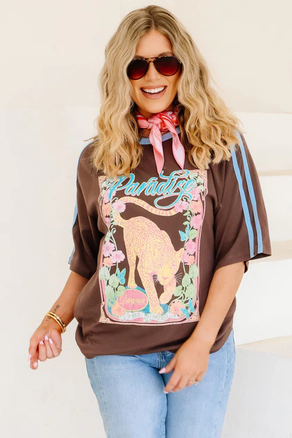 Paradise Dreamer Brown Short Sleeve Tee | The Willow Tree