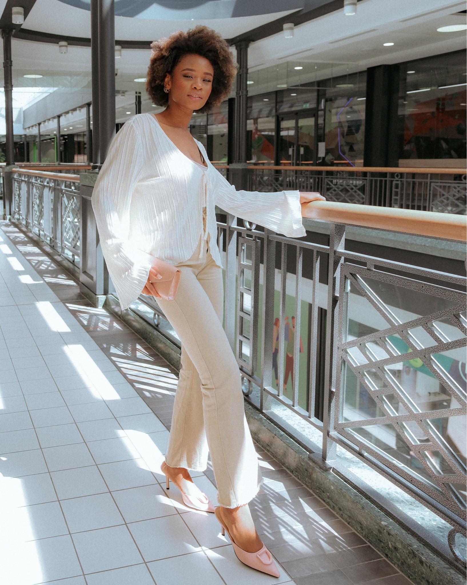 Tie front top & jeans style for a satisfying Sunday brunch 🥯

#LTKmodest #LTKstyletip #LTKuk