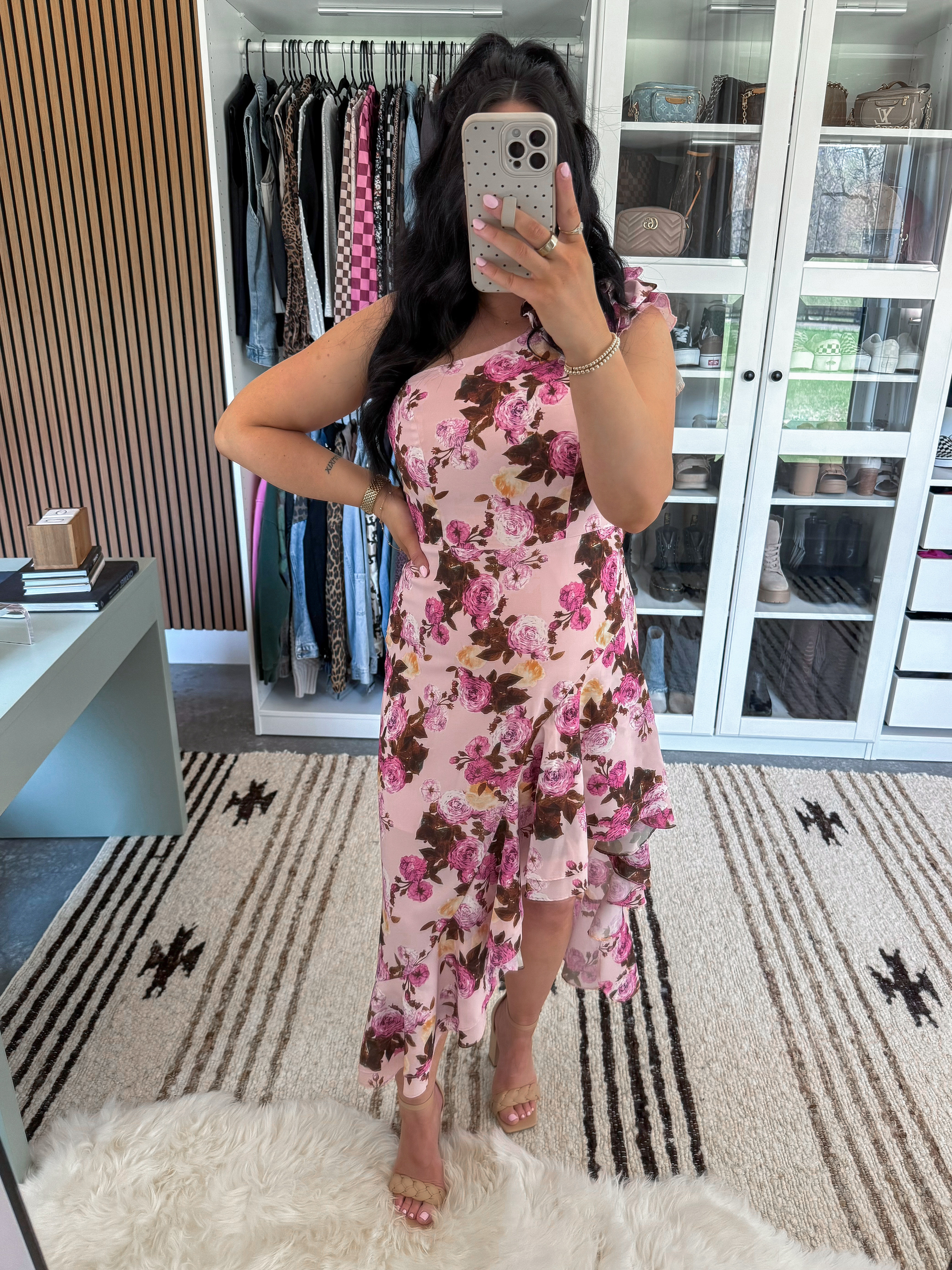 Bump Friendly Spring Wedding Guest Dress

Dress - 6

#highlowdress #weddingguestoutfit #amazondress #springdresses #bumpstyle  

 #LTKSeasonal #LTKBump #LTKWedding