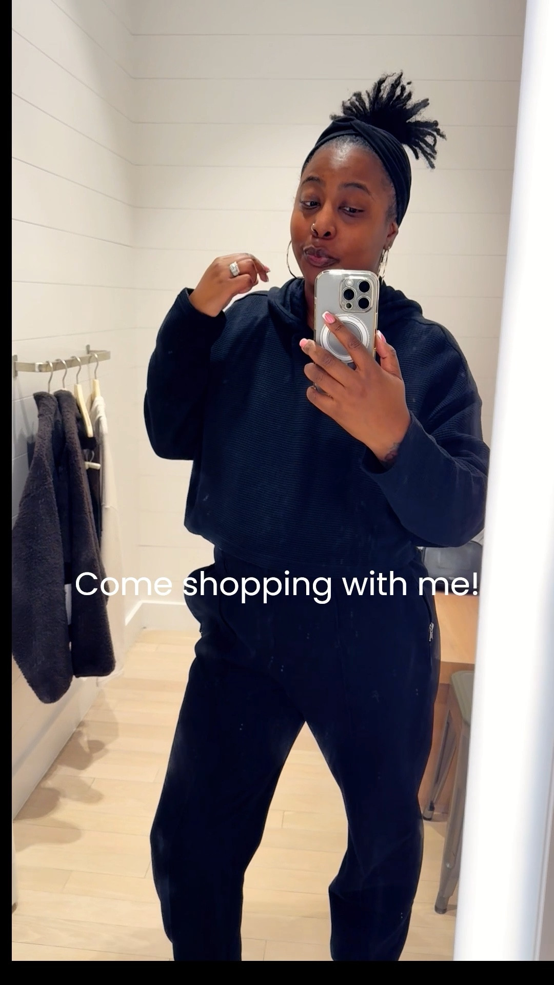 A little Athleta to make sure your girl is comfortable in all her sessions! I went to feel just as comfortable as my clients #shopping #dallas #athleisure #Athleta 🛍️🛒

#LTKdayinmylife #LTKselfcare #LTKmomlife