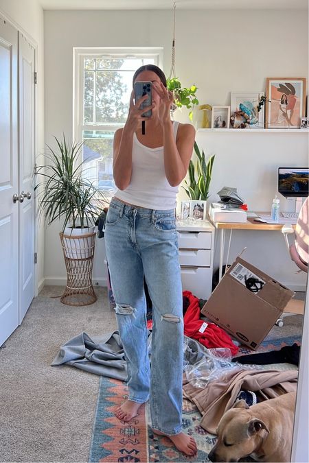 GREAT relaxed jeans for you tall + straight gals!

wearing size 6L - use code GFFRIEND for $ off!


#LTKfindsunder50 #LTKstyletip