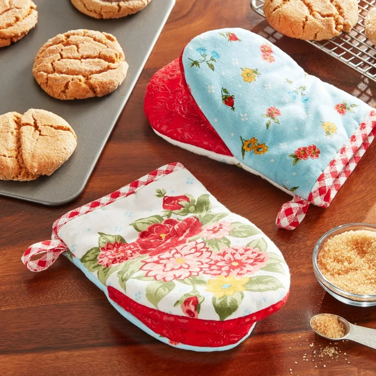 The Pioneer Woman Sweet Rose Mini Mitt Set, Multicolor, 5.5"W x 8"L, 2 Piece | Walmart (US)