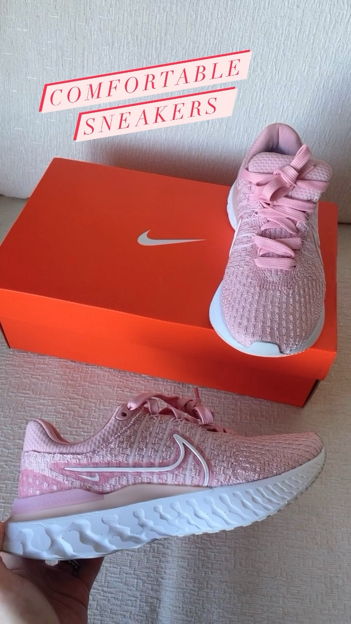 This is the second pair of these Nike shoes that I’ve own! As an expecting mom with sciatica I needed comfortable sneakers and I have found that the latest flyknit running shoes to be the best for my daily walks. This color combo is currently on sale which I’ve linked below. Other colors combos are shared, but may not be on sale. 


#sneakers #womenssneakers #nikeshoes #pinksneakers #springshoes #secondtrimester #pregnancymusthaves #comfortablesneakers #expectingmomrecommendation 


#LTKunder100 #LTKshoecrush #LTKsalealert