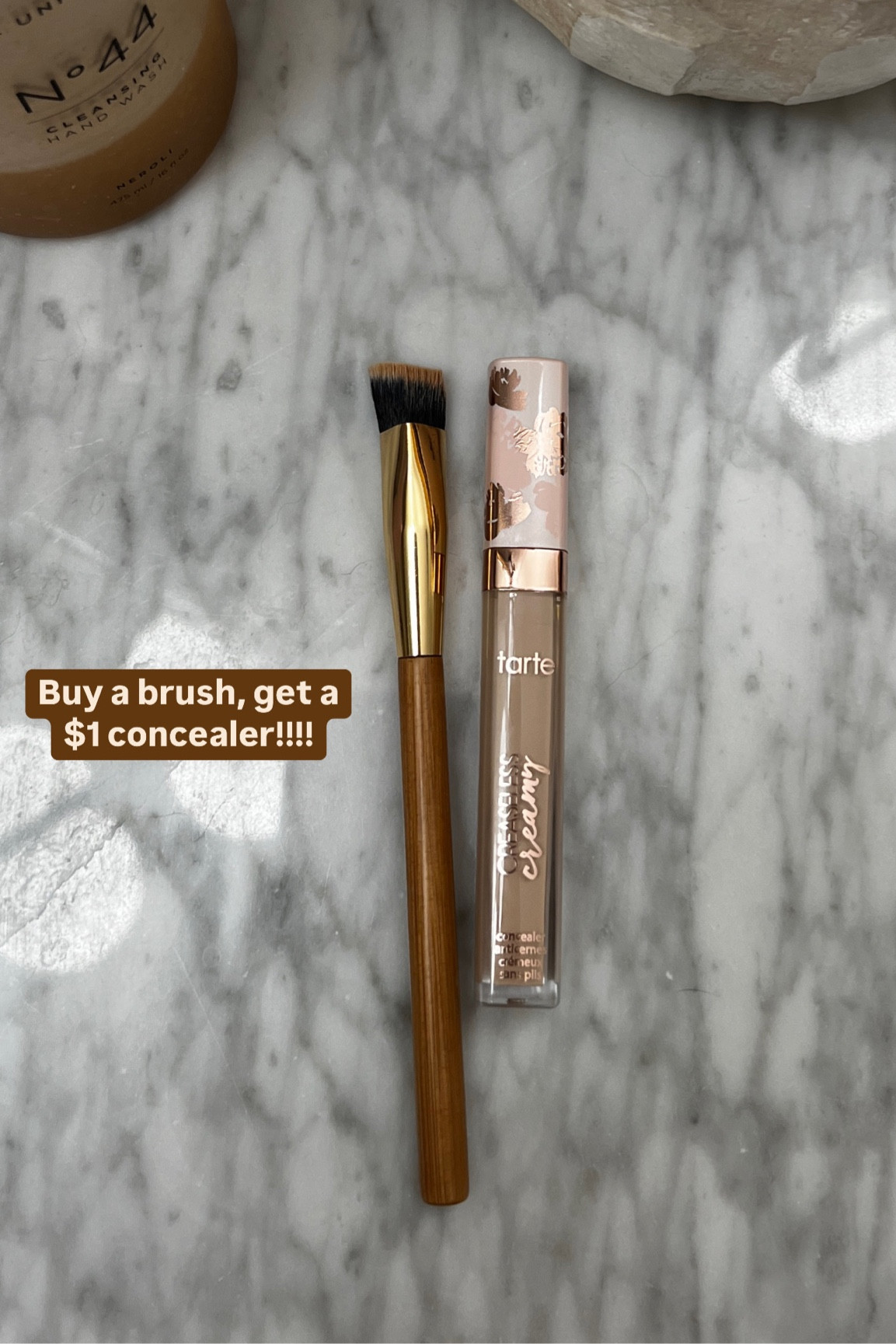 Buy any brush from Tarte & get a concealer for $1 !! Use code AUDREY 