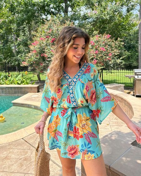 Walmart Swim Looks ☀️ this pattern coverup dress looks so designer for a fraction of the price ‼️ wearing everything in a size small

Swim, Walmart Swim, Swimsuit, Walmart Swimsuit, Swim Coverup, Vacation Looks, Madison Payne


#LTKStyleTip #LTKSeasonal #LTKSwim