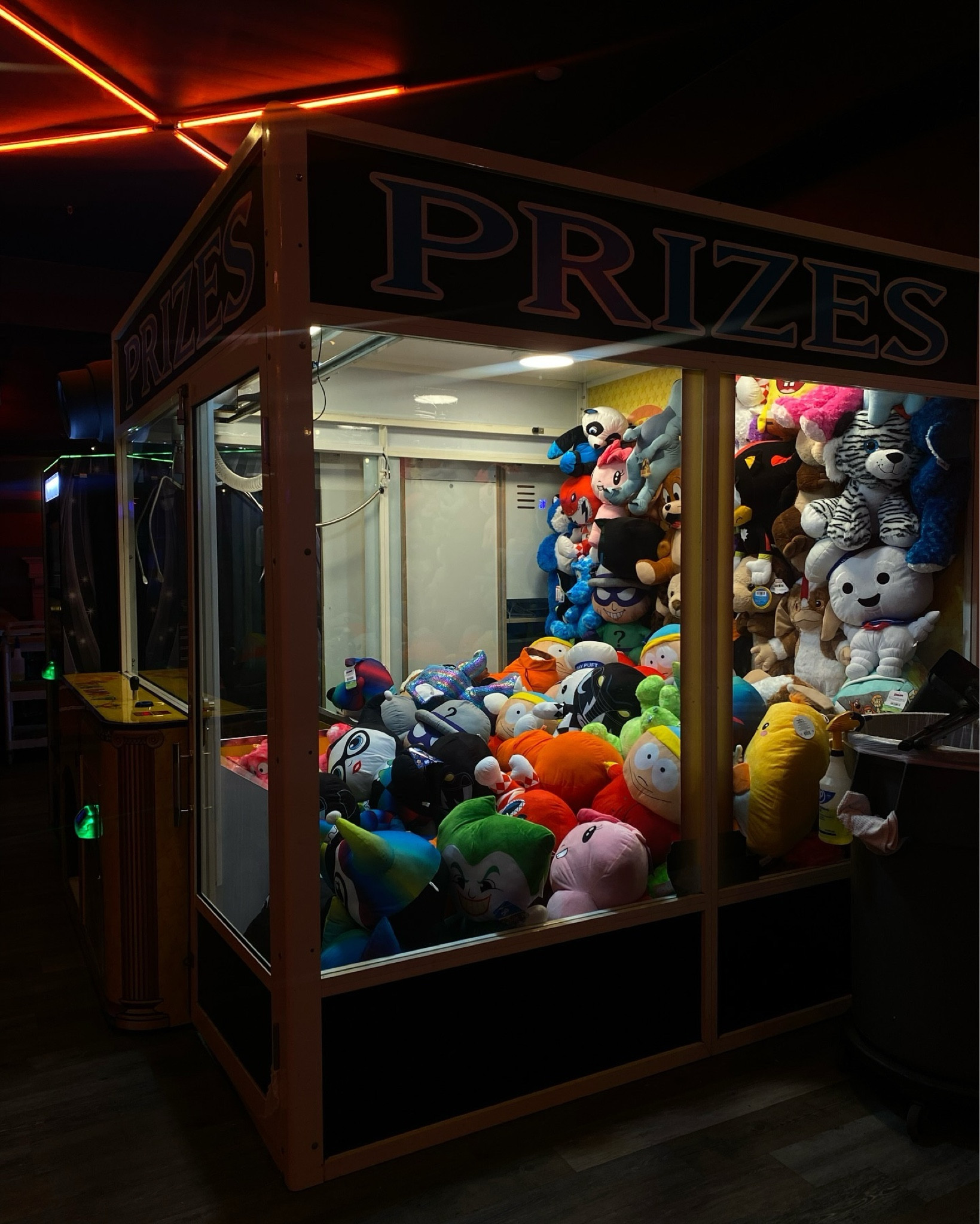 “🎳✨ Strike it big at the bowling alley prize section!”

From cool gadgets to fun trinkets, there’s something for everyone. 

Come bowl and win big!

#BowlingFun #PrizeWorthy #StrikeGold #GameOn #BowlToWin #EpicPrizes #BowlingLife #FamilyFun #WeekendVibes #StrikeItLucky