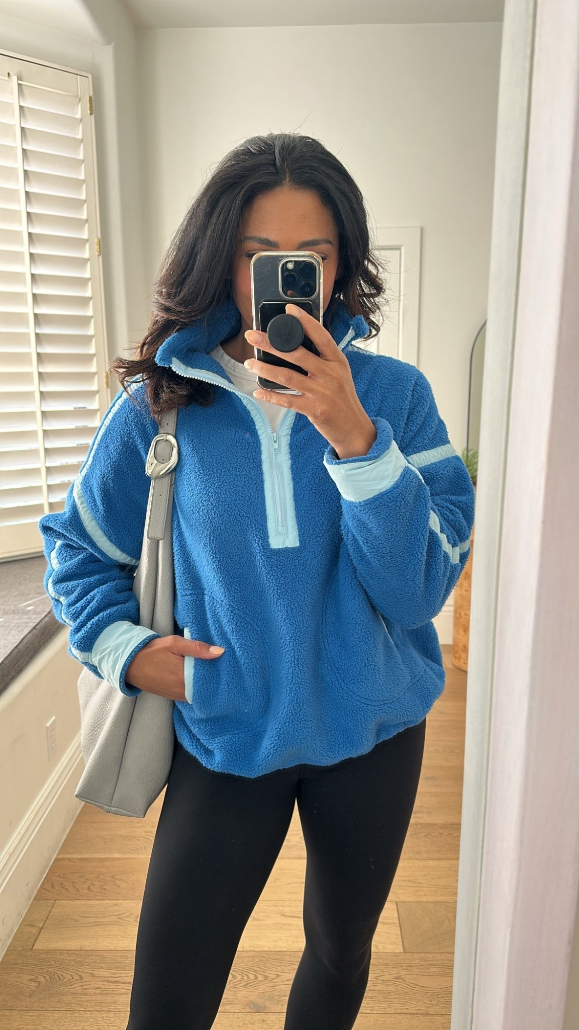 One of my fav Amazon finds!! This sporty quarter zip is super plush, cozy and warm, and comes in so many color combos!! Sized up for a roomy fit.

#sweater #quarterIp #amazonfind

#LTKActive #LTKFindsUnder50 #LTKOver40