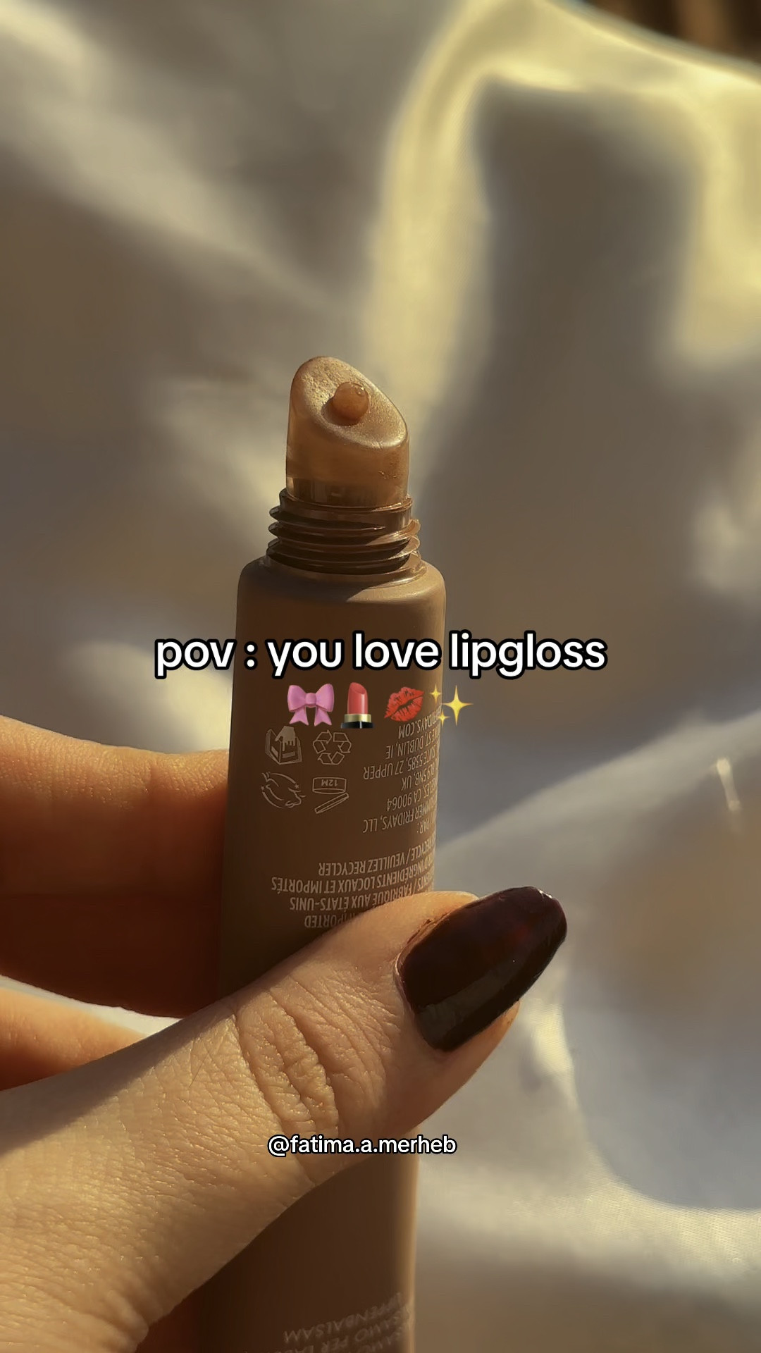 Lipgloss is everything 💄✨

#LTKVideo #LTKbeauty #LTKGiftGuide
