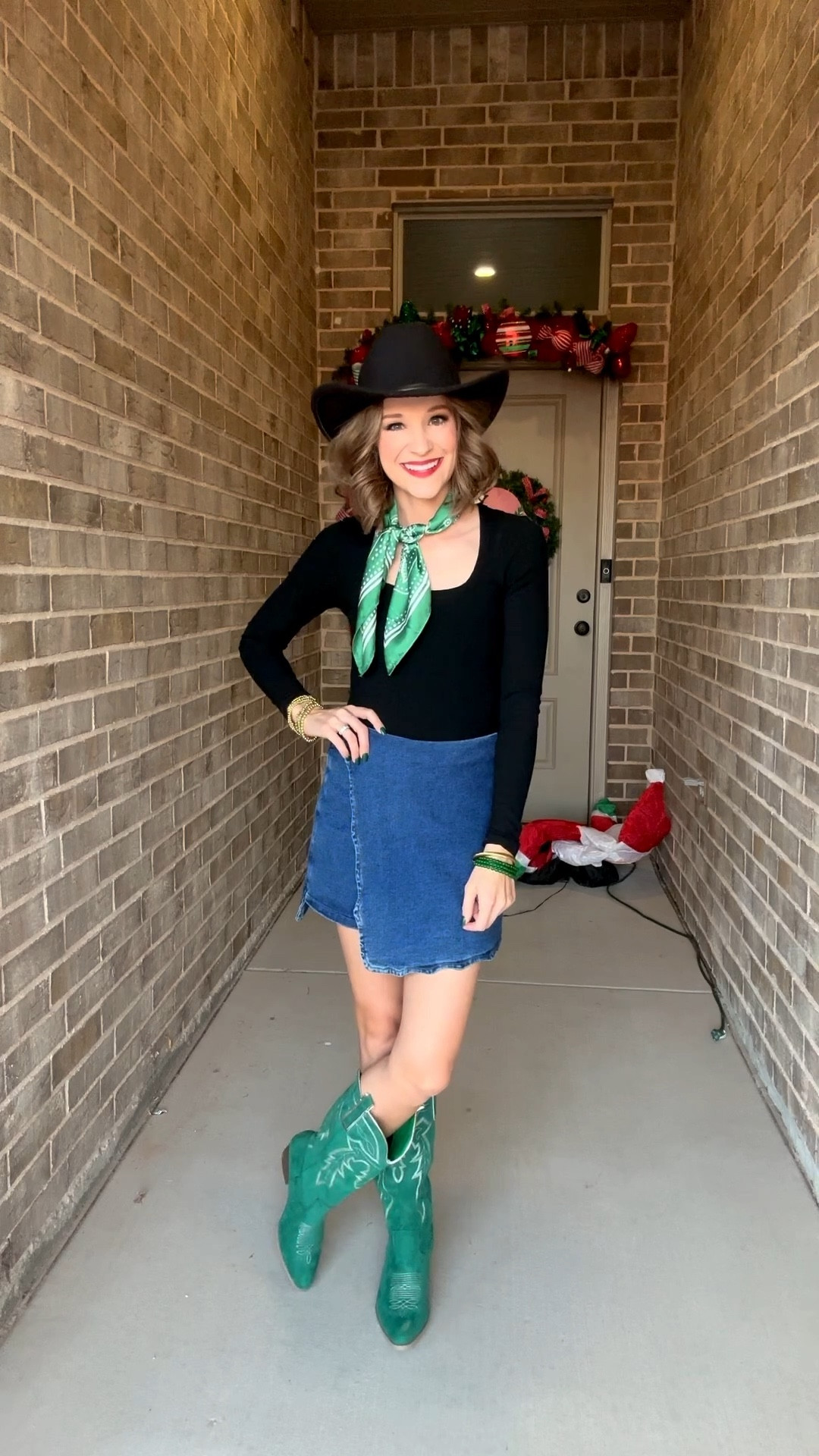 Cowboy / western date night outfit 🖤🎄

#LTKHoliday