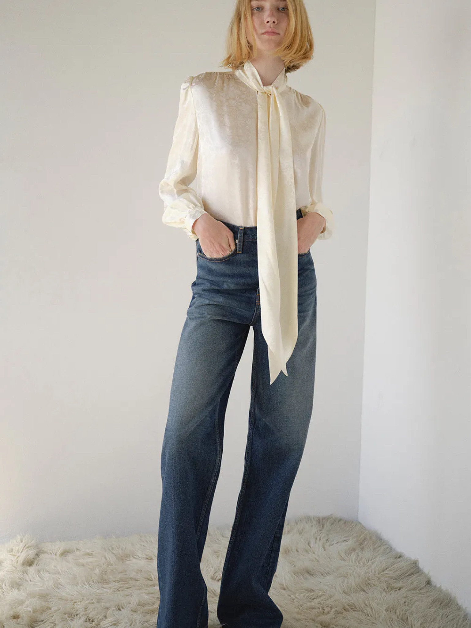 Always need a good pair of jeans…Frame Denim 🤍 #LTKGiftGuide 

#LTKSeasonal #LTKGiftGuide #LTKHoliday