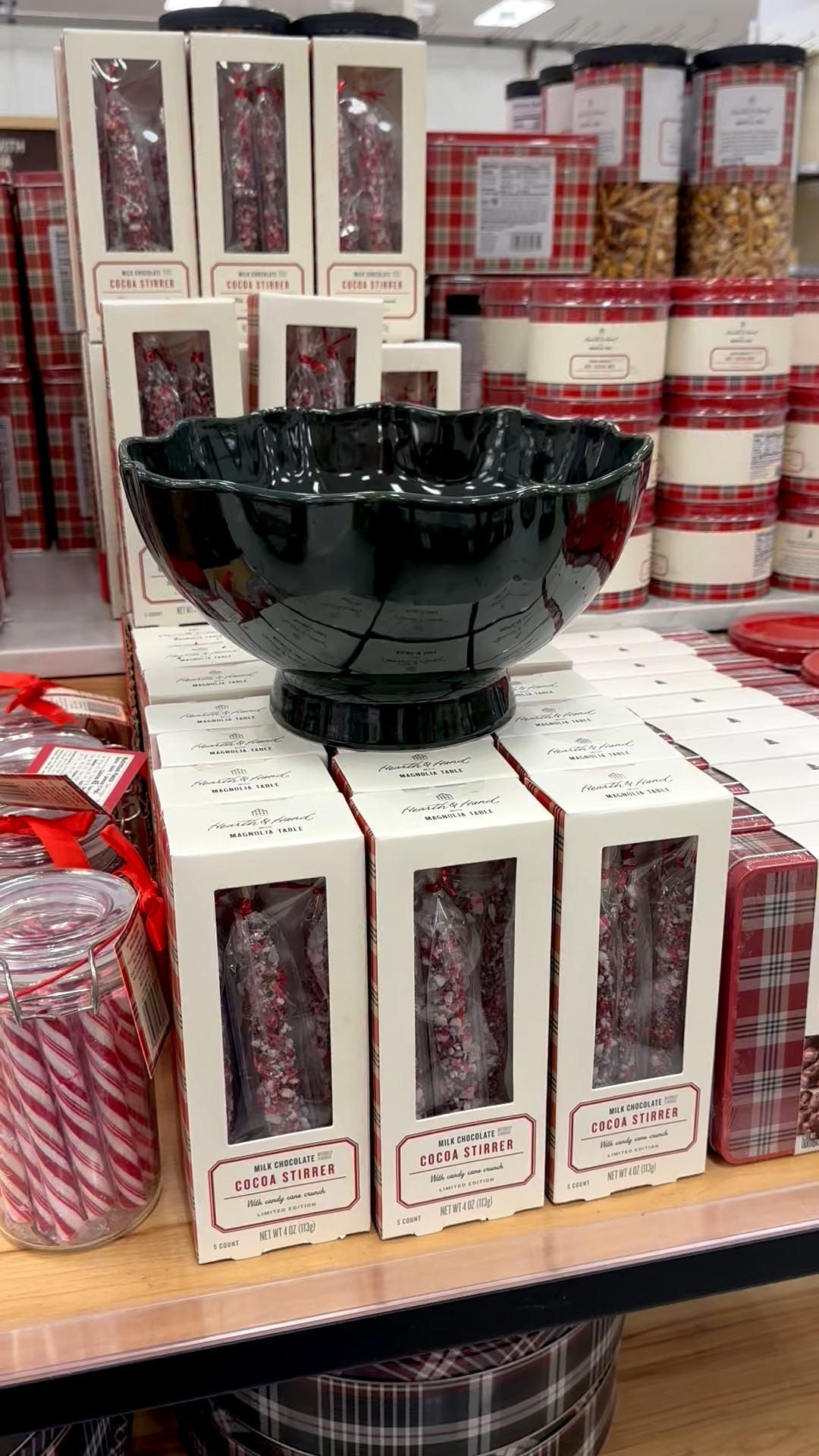 The deep green on this serving bowl is stunning 
@target
Target kitchen 

#LTKFindsUnder50 #LTKHome #LTKdayinmylife