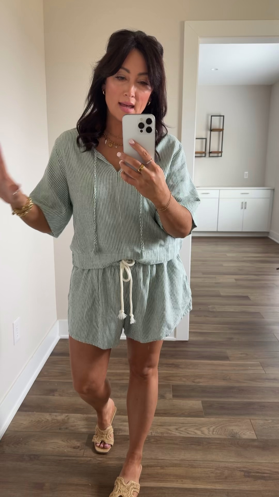 TARGET 🎯 TUESDAY 
• medium top
• large shorts but need a medium - go true to size 
• shoes true to size 



#LTKPetite #LTKootd #LTKgrwm