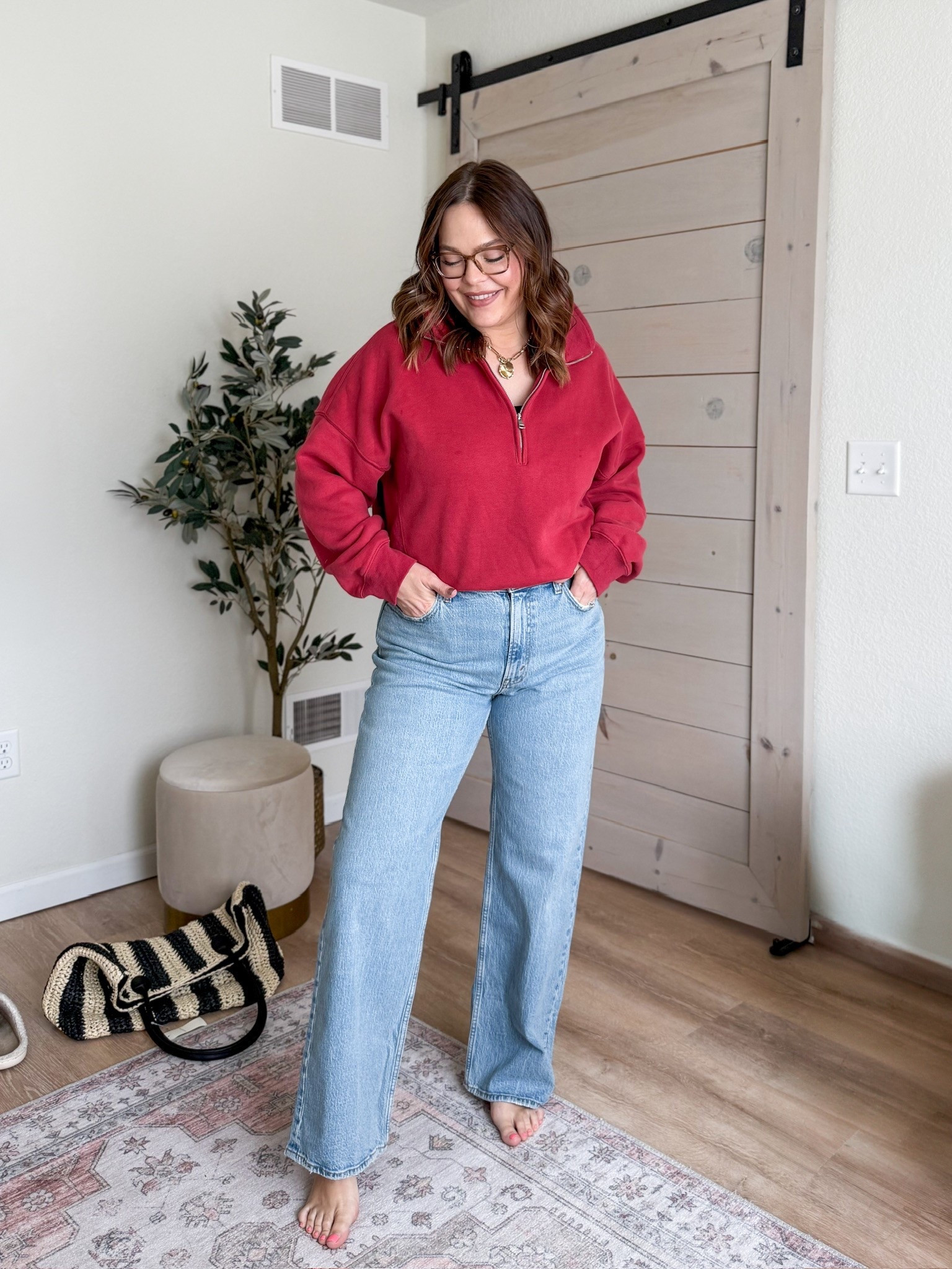 Abercrombie pullover and 90s relaxed jeans in medium wash  // true to size / on sale with code SPRINGAF

#LTKSaleAlert #LTKMidsize #LTKStyleTip