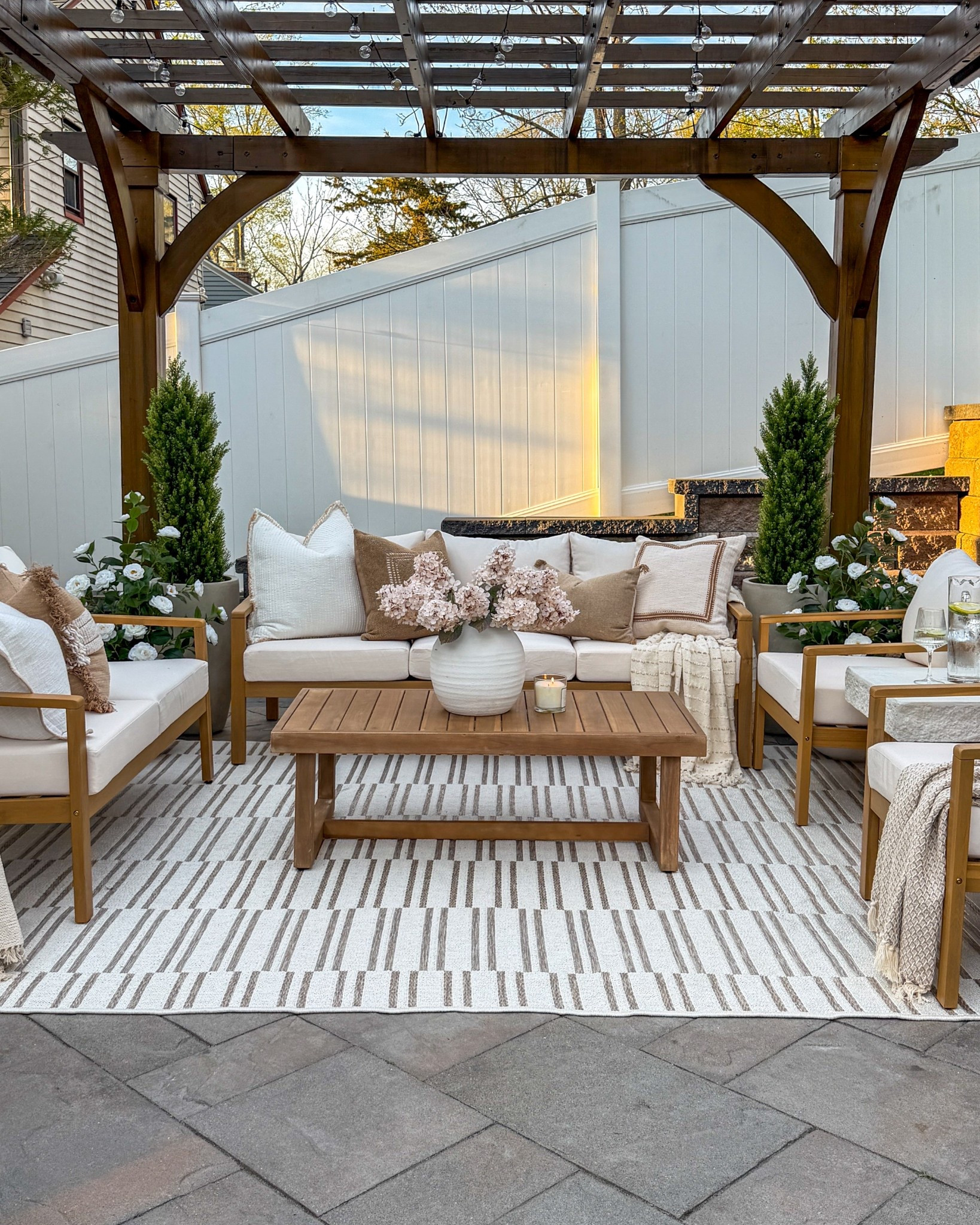 Our dream patio it’s finally ready for the season. 🌿🤍

Shop the full look below ⬇️ 

#LTKSaleAlert #LTKHome