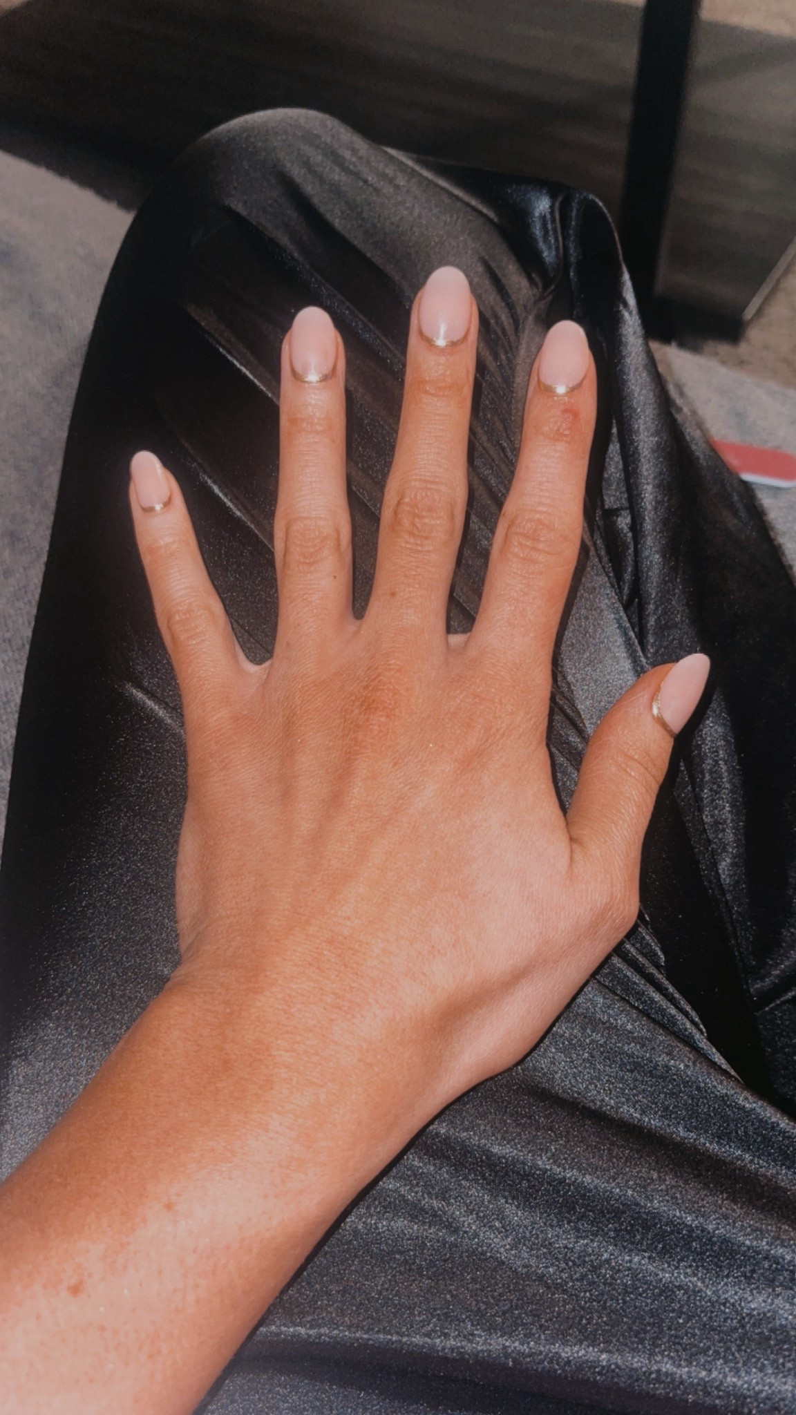 The best nails that actually stay on 

#LTKSeasonal #LTKActive #LTKgrwm