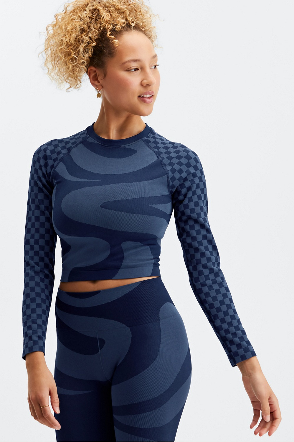 Jada Seamless Long-Sleeve Crop Top | Fabletics - North America