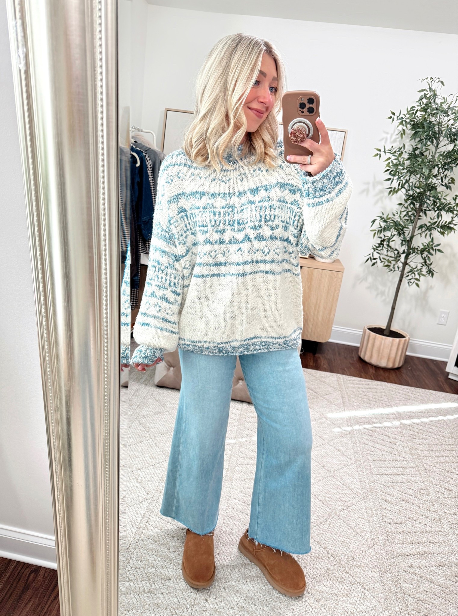 The coziest oversized sweater and it’s 30% OFF! 🩵❄️ Runs big, wearing an XS! Paired it with my fave jeans that are 30% OFF in a bunch of washes! 👖 Shop everything via the 🔗 in my bio! 

Size XS sweater, size 27 jeans, Size up 1/2 size in Uggs 

Free people, winter outfits, winter fashion 

#LTKHoliday #LTKPetite #LTKCyberWeek