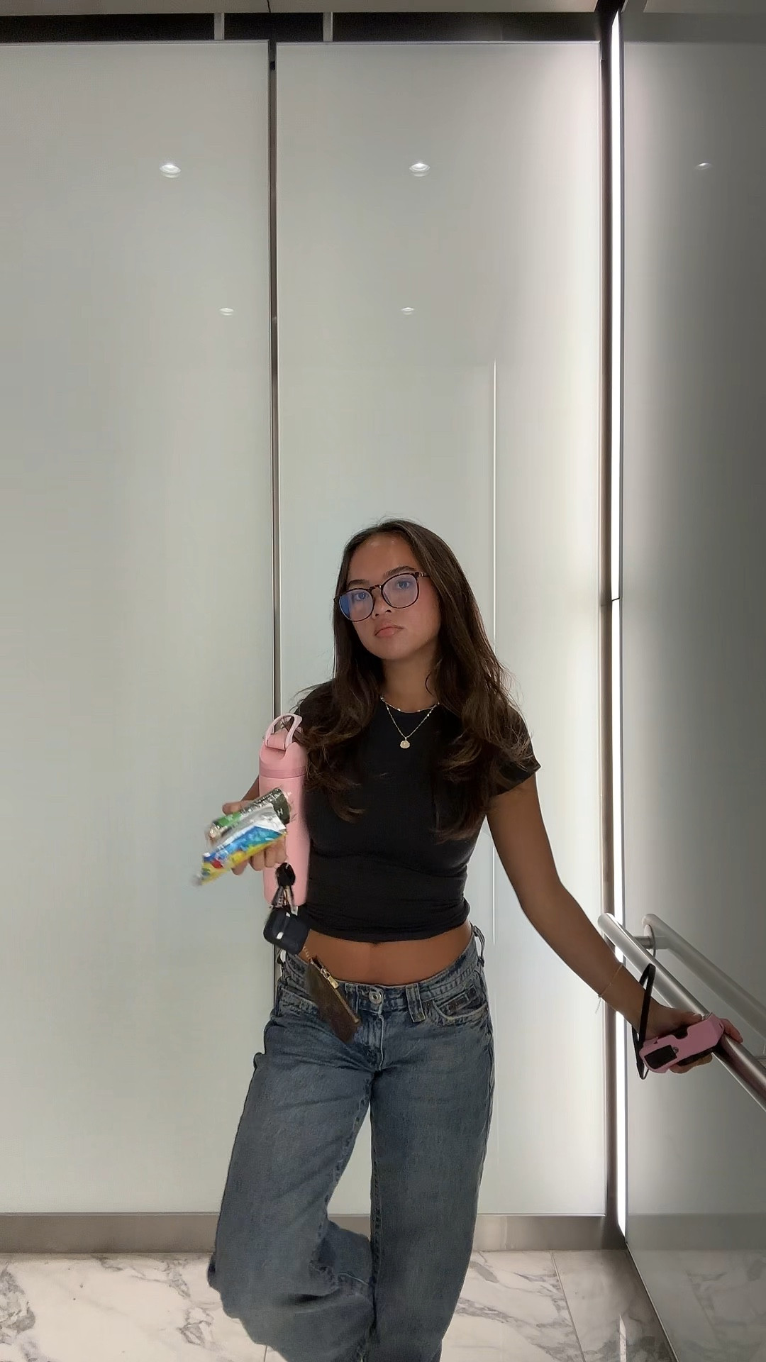 Top size Xs 
Jeans size 25

#LTKStyleTip #LTKSeasonal #LTKGiftGuide