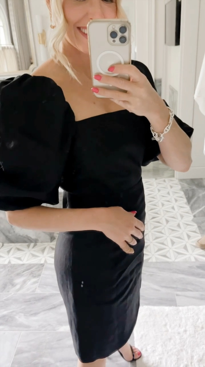 I 🩵🩵🩵 this linen summer dress! Perfect for a date night or summer wedding guest outfit! Big poofy sleeves, tie back, square neckline. I’m wearing size 6 - TTS. I’m 5’6, 135 pounds. It’s such a gorgeous dress - bring on vacation, too!!!


#LTKVideo #LTKTravel #LTKWedding