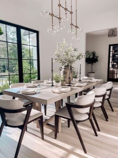 This dining room is beautiful with the organic modern design and decor and gorgeous natural light!!!
#moderndiningroom #diningroomideas #modernhomedecor #organicmodernhomedecor #modernfarmhousediningroom

#LTKsalealert #LTKhome