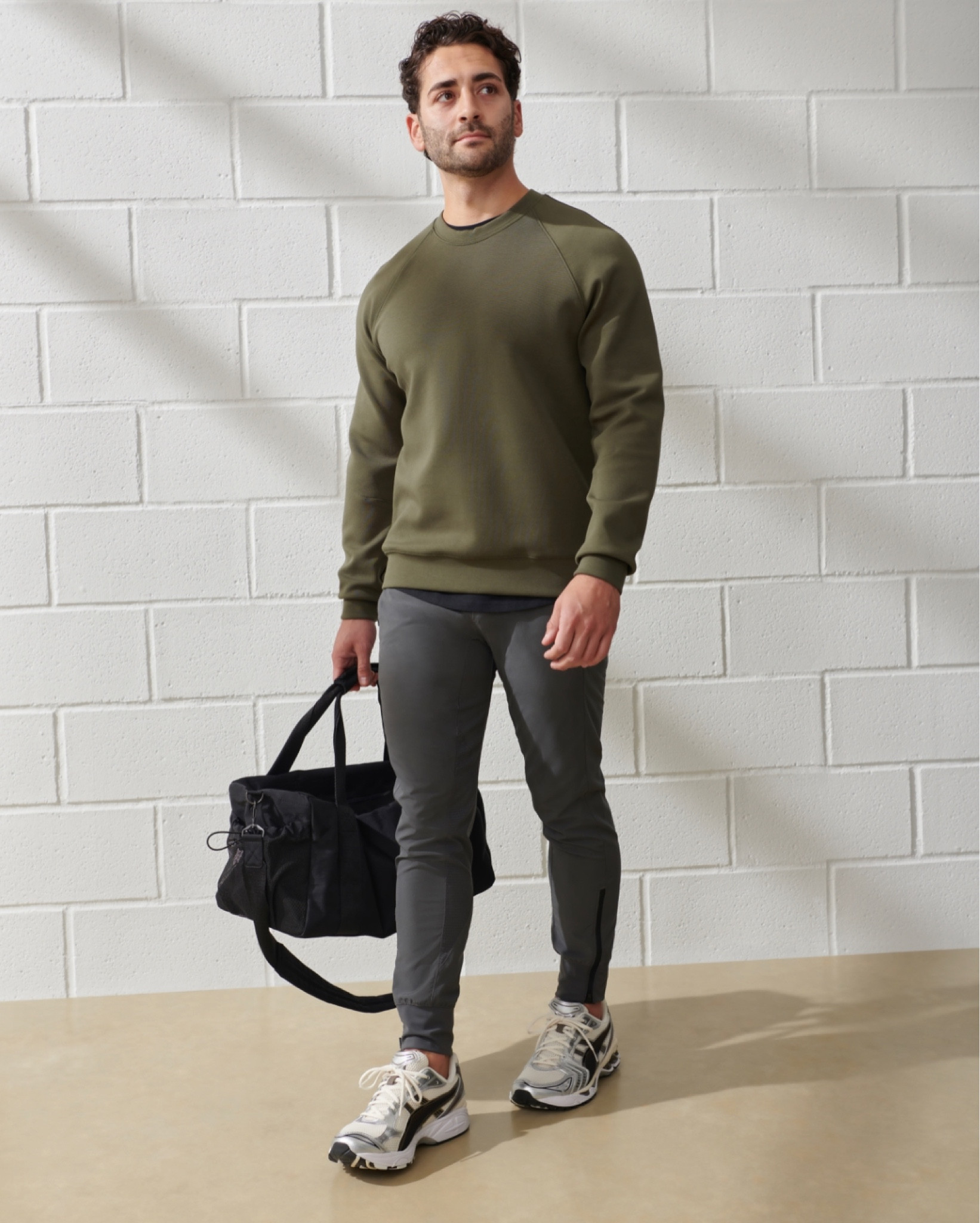 My AF YPB Collection is now live! Use code: AFKATHLEEN for 25% off sitewide! Wearing a medium in pullover & pants, shoes run tts! #kathleenpost #abercrombie #afxkp

#LTKSeasonal #LTKfitness #LTKfindsunder100