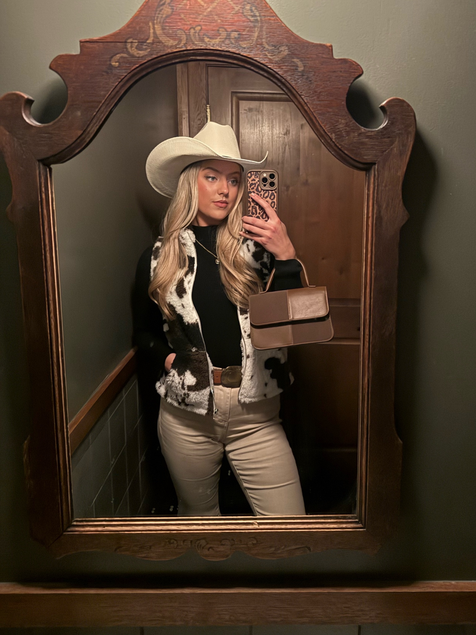 Jackson Hole Cowgirl🤠 hat is Cody James, vest is Amazon, Zara long sleeve, dear John bell bottoms, TikTok shop purse, and Wetkiss boots

#LTKStyleTip #LTKTravel