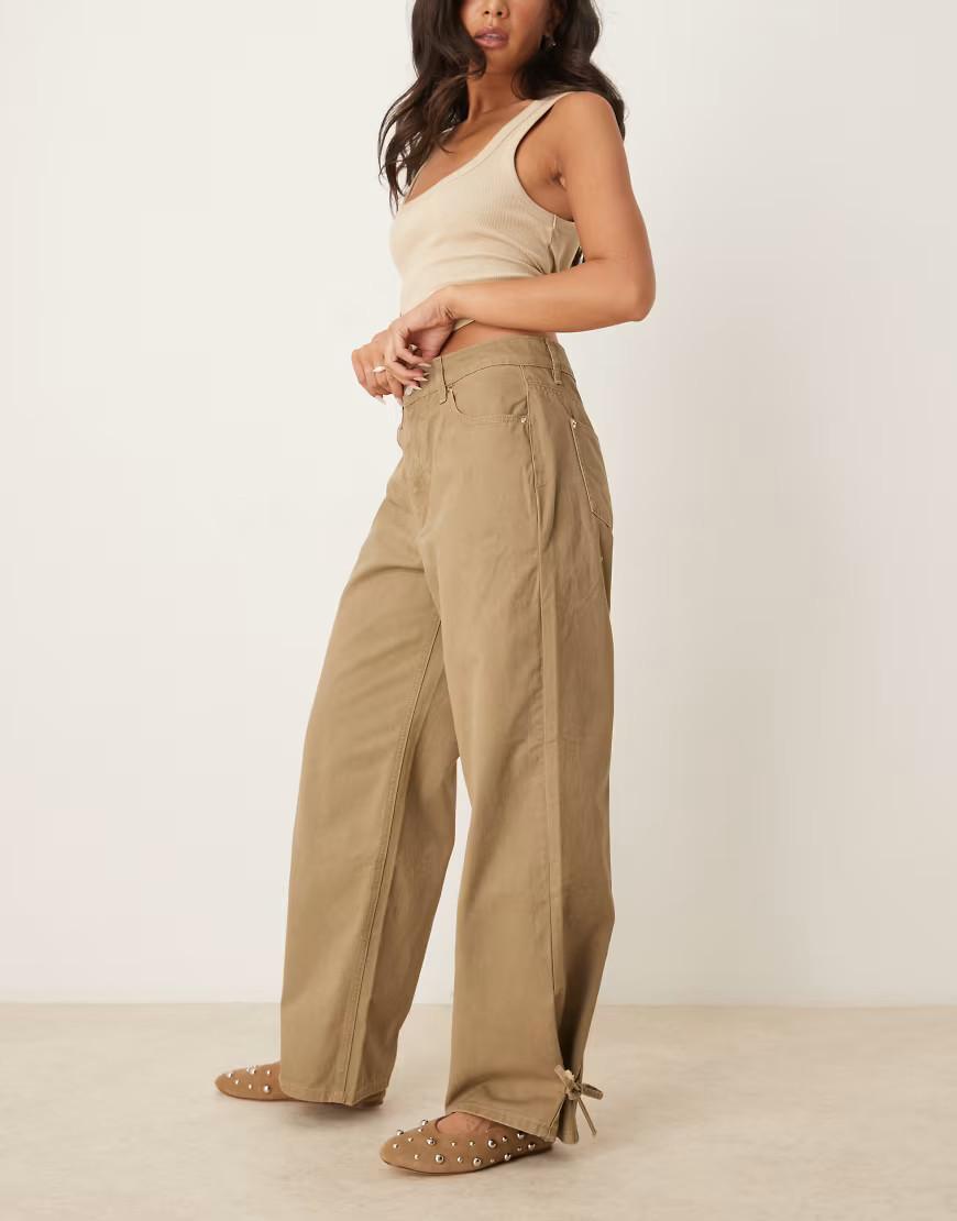 VRG GRL wide leg tailored pants in khaki-Green | ASOS (Global)