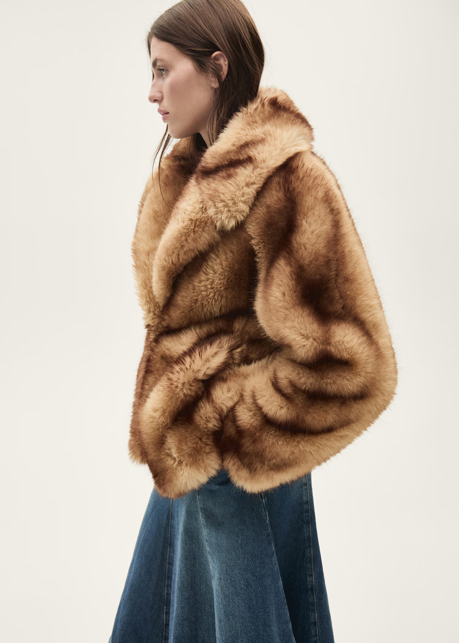 Coat with fur-effect lapels - Women | MANGO USA | Mango (US/MX/AU)