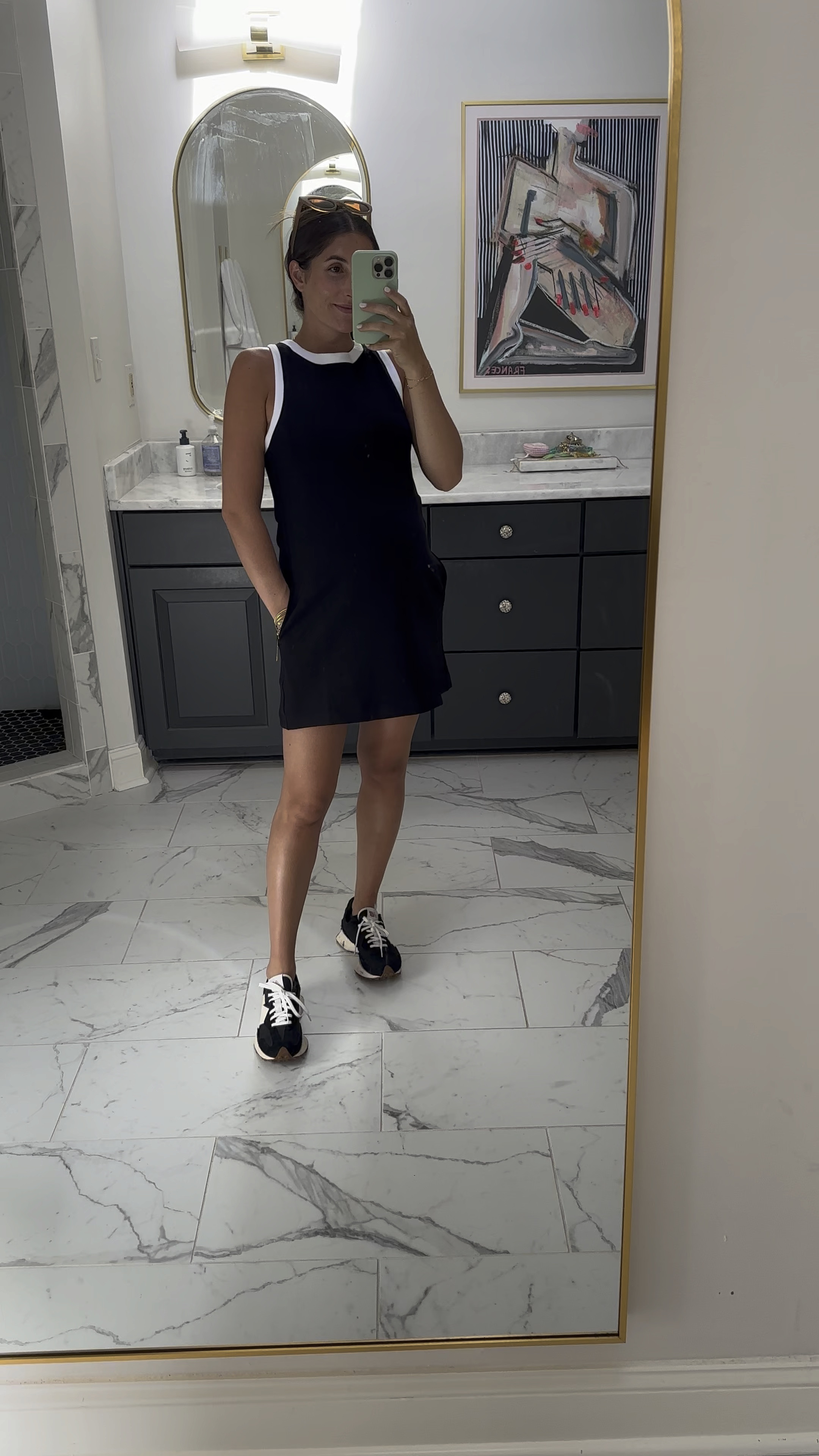 Wearing an xs! 

#LTKVideo #LTKFindsUnder50 #LTKBump