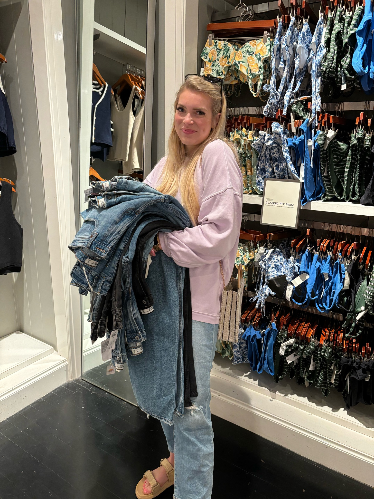 finally got to try on all Abercrombie denim in store 🙌🏻

#LTKmidsize #LTKtravel #LTKstyletip