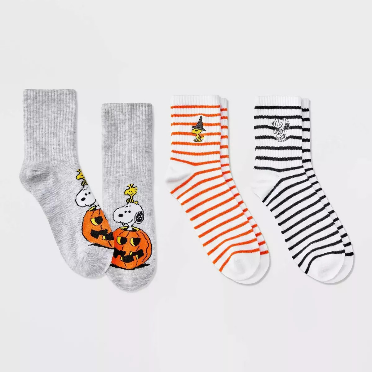 Women's Peanuts Embroidered Halloween 3pk Mid Crews Socks - White/Orange/Black | Target