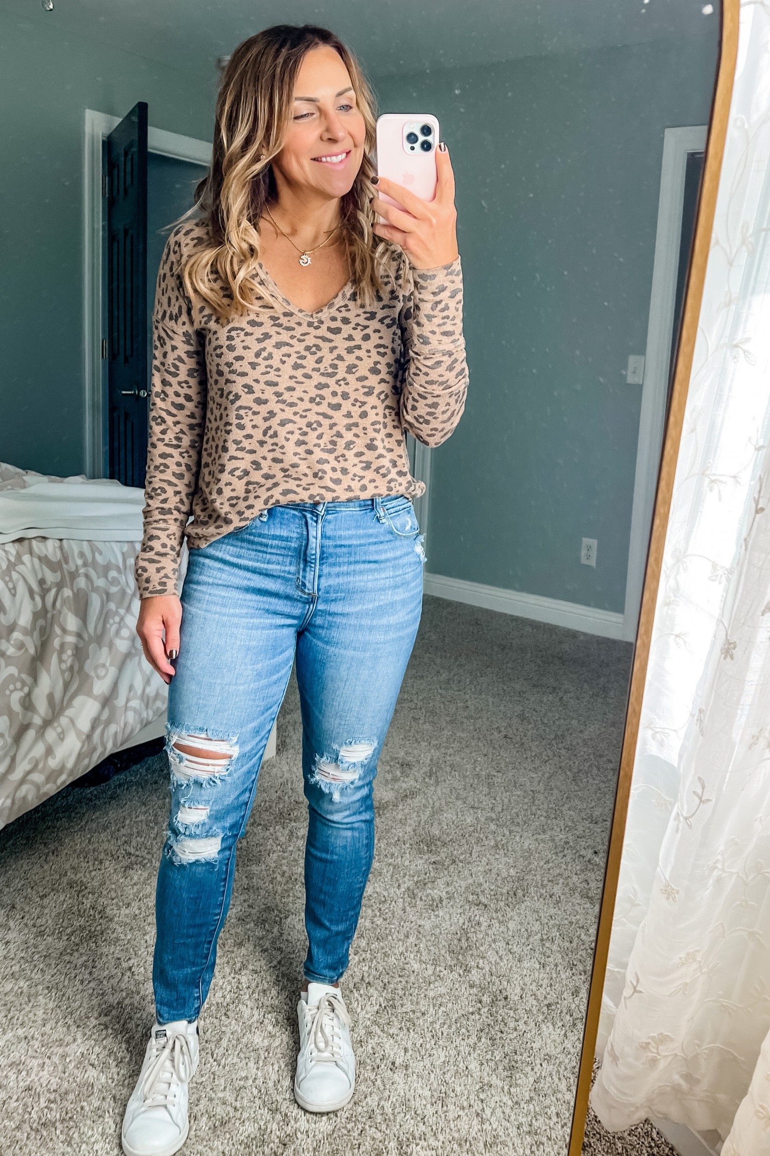 Comfortable weekend jeans and top. Perfect for running errands and hanging out with the family or neighbors. 