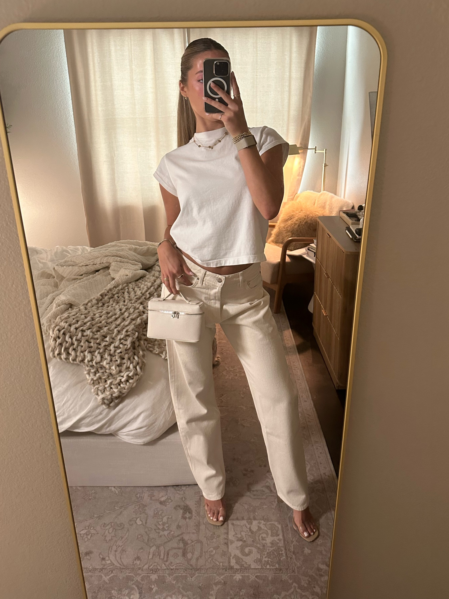 🤍🤍🤍
Jeans are Djerf avenue (I size up 2 sizes for baggy fit!)

#LTKSeasonal #LTKShoeCrush #LTKU