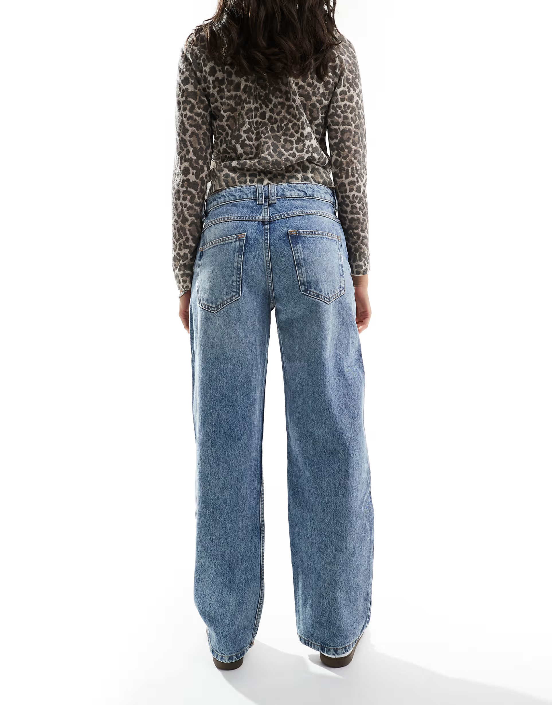 ASOS DESIGN baggy boyfriend jeans in mid wash | ASOS (Global)