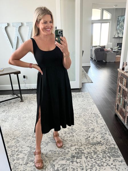 Early summer dress


Fashion blog  fashion blogger  what I wore  style guide  summer  summer fashion  midsize outfit  casual dress  casual outfit  fit Momming  

#LTKmidsize #LTKstyletip #LTKSeasonal