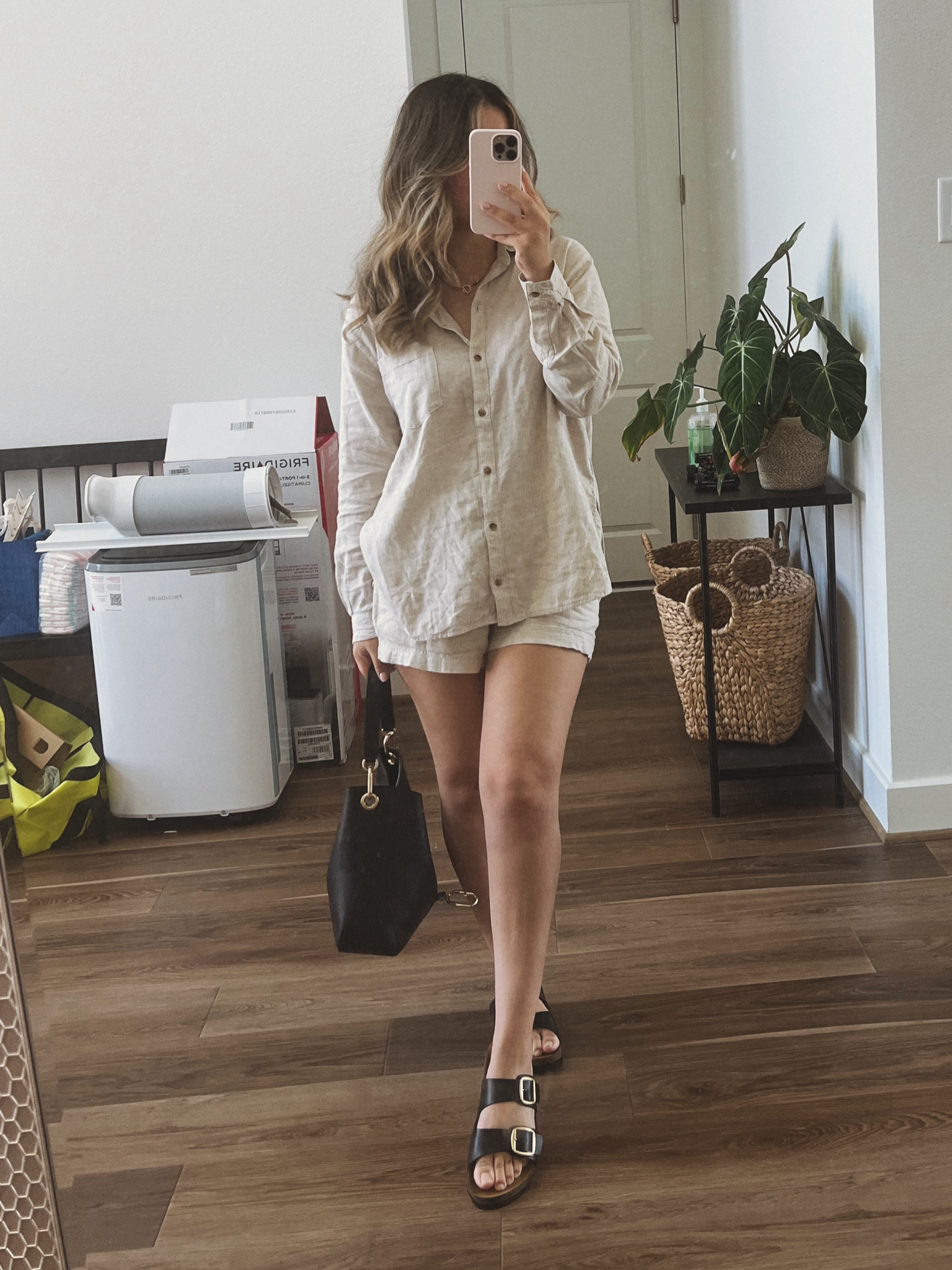 Comfy chic summer outfit 

S in everything, TTS 



#LTKShoeCrush #LTKSaleAlert #LTKFindsUnder50