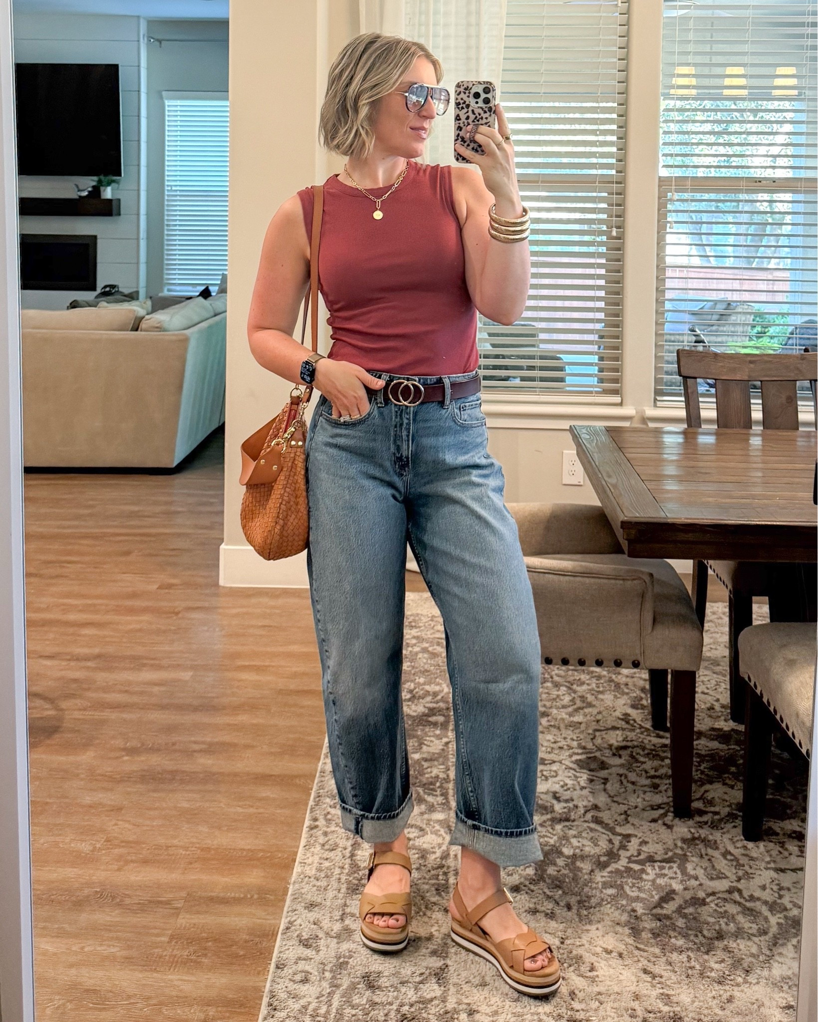 This outfit is simple - but the jeans are 🤌🏼. Curve love ❤️.

#LTKdayinmylife #LTKmomlife