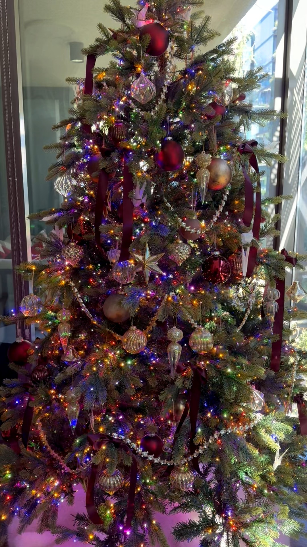The most gorgeous tree with colored changing lights, even pastel!!🎄

#LTKHome #LTKHoliday