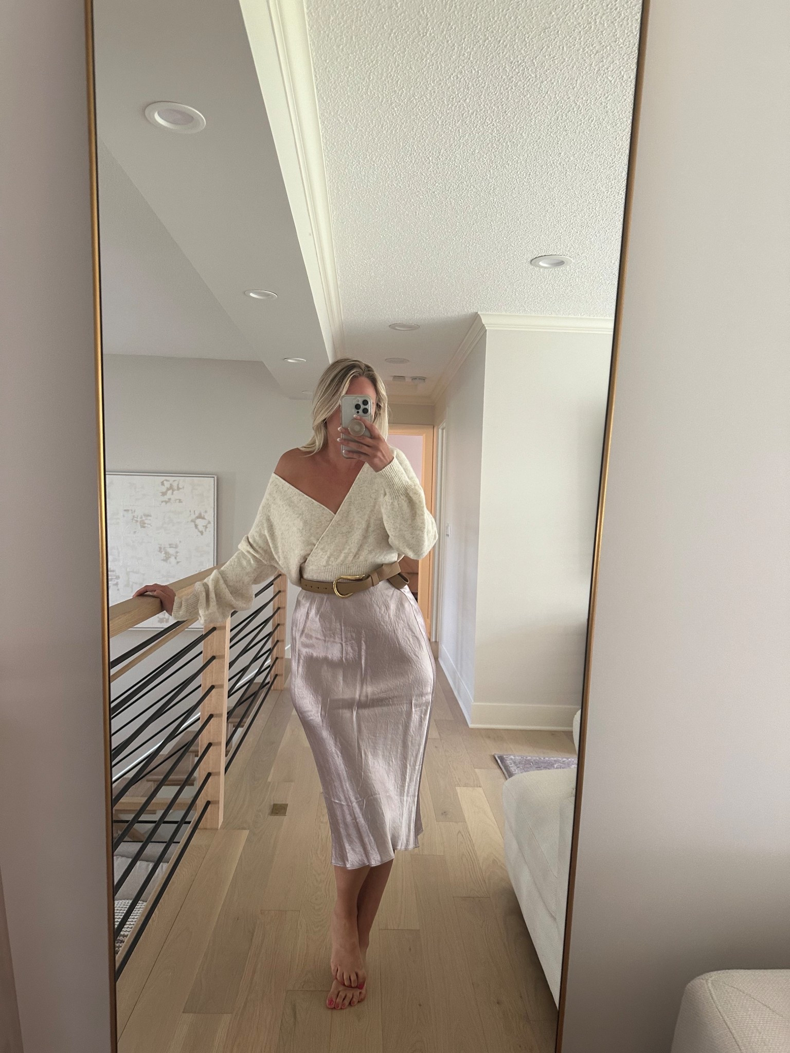 cutie holiday outfit 

#LTKHoliday #LTKCyberWeek #LTKGiftGuide